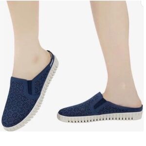 NWOB J Sport Blue Floral Mule Laser Cut Slip On Comfort Women Size 9M